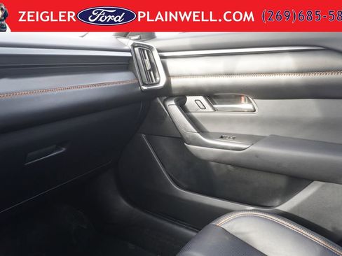 Used 2025 MAZDA CX-50 AWD 2.5 S w/ Premium Plus Pkg image 33