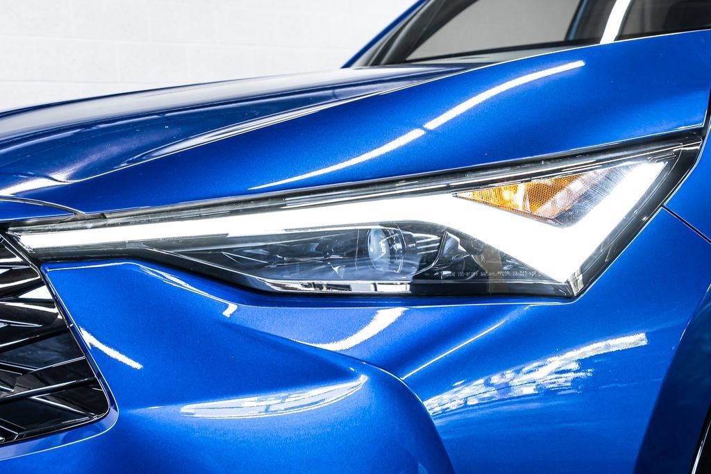 Certified 2025 Acura ADX A-Spec AWD/4WD image 9
