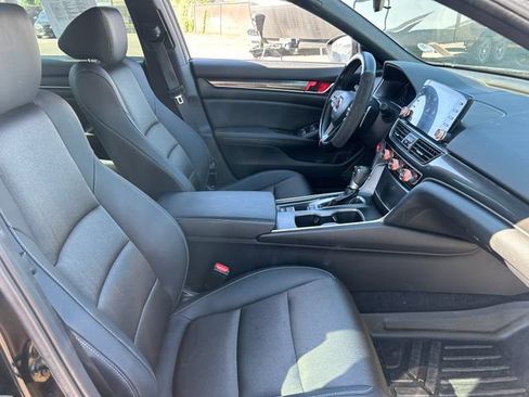Used 2019 Honda Accord Sport image 33
