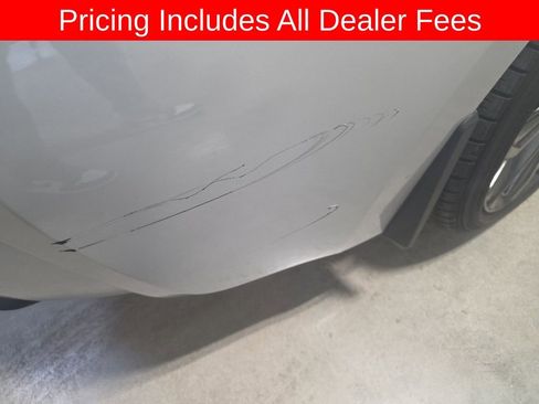 Used 2025 Toyota Corolla SE FWD image 9