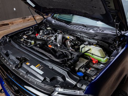 Used 2026 Ford F250 Platinum w/ Platinum Plus Package image 41