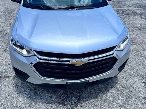 Used 2019 Chevrolet Traverse LS FWD image 5