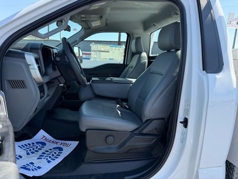 New 2026 Ford F250 XL w/ XL Chrome Package RWD image 22