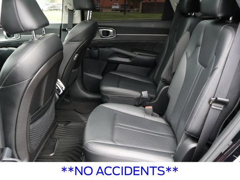 Used 2023 Kia Sorento SX FWD image 33