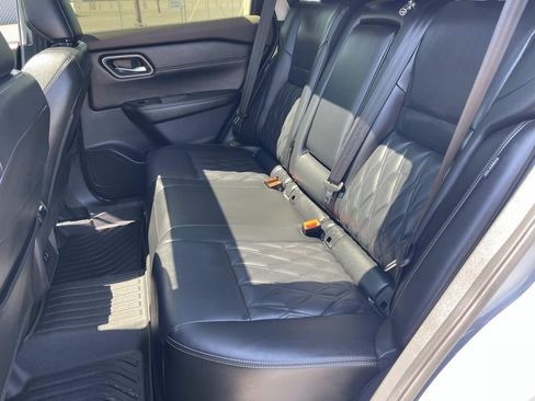 Used 2023 Nissan Rogue Platinum FWD image 26