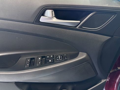 Used 2020 Hyundai Tucson Value w/ Cargo Package image 24