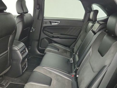 Used 2023 Ford Edge ST image 21