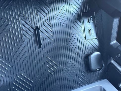 Used 2025 Toyota Tacoma SR5 image 25