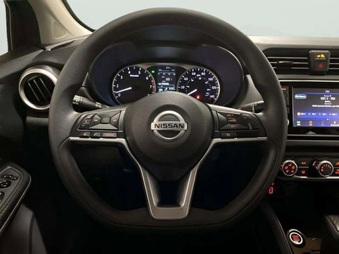 Used 2021 Nissan Versa S image 24