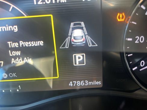 Used 2023 Nissan Kicks SV image 6