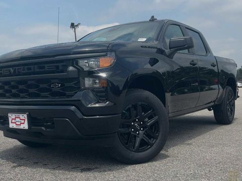 New 2026 Chevrolet Silverado 1500 Custom w/ Rally Edition AWD/4WD image 2