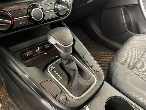 Certified 2020 Kia Soul LX image 9