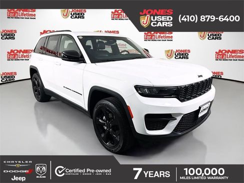 Used 2023 Jeep Grand Cherokee Altitude image 1