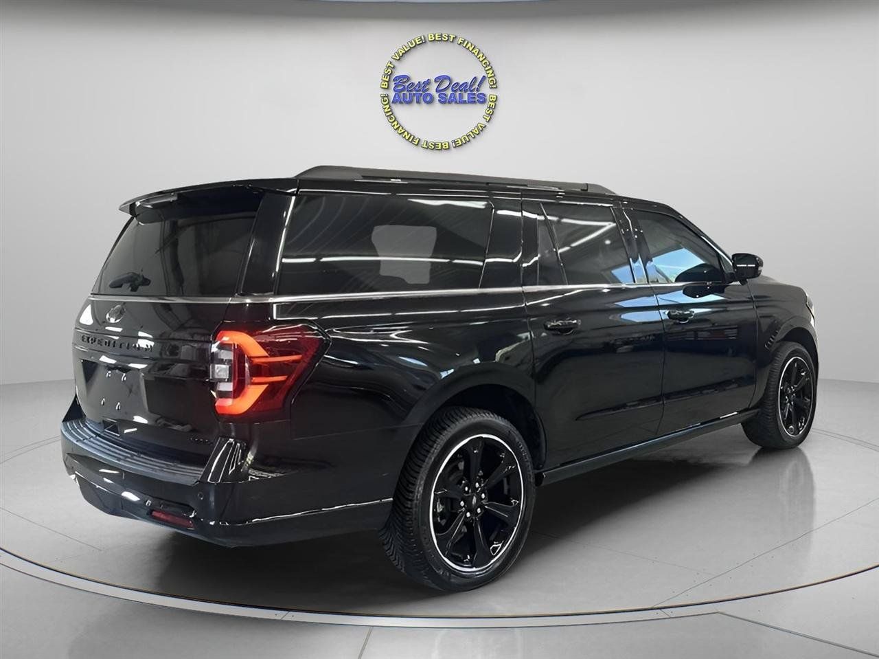 Used 2022 Ford Expedition Max Limited AWD/4WD image 5