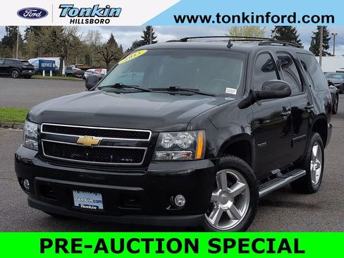 Used 2013 Chevrolet Tahoe LT w/ Luxury Package image 1