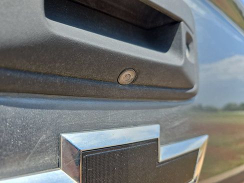 Used 2019 Chevrolet Colorado Z71 AWD/4WD image 13