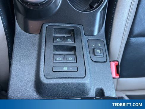 Certified 2022 Ford Bronco Wildtrak image 38