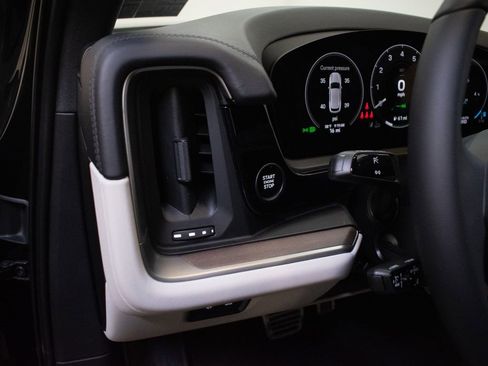 New 2026 Porsche Cayenne S AWD/4WD image 21