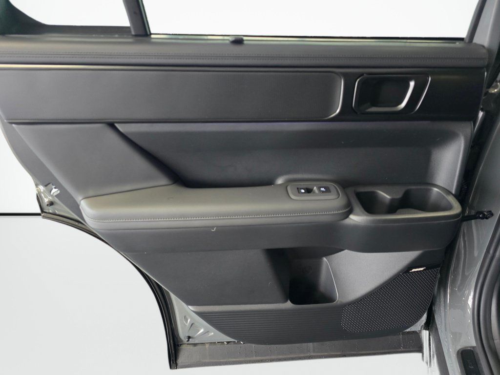 New 2026 Hyundai Santa Fe Calligraphy AWD/4WD image 33