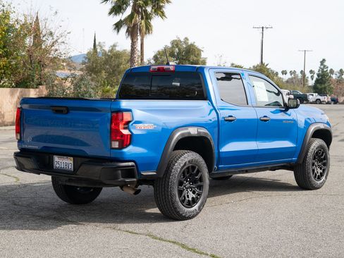 Used 2023 Chevrolet Colorado Trail Boss image 4