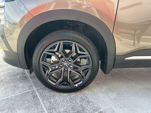 New 2026 Nissan Kicks SR image 45