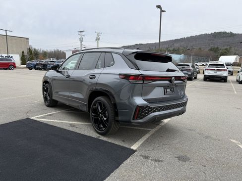 New 2026 Volkswagen Tiguan SE R-Line AWD/4WD image 5