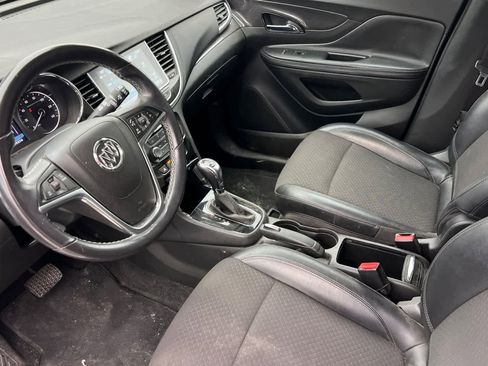 Used 2019 Buick Encore Preferred image 12