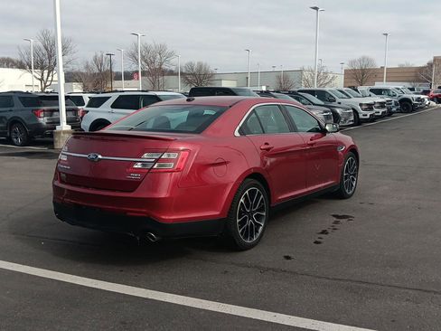 Used 2017 Ford Taurus SEL w/ Equipment Group 201A image 5