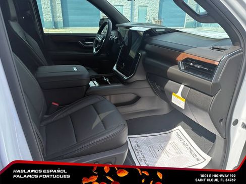 New 2026 GMC Yukon XL Denali w/ Denali Reserve Package AWD/4WD image 37