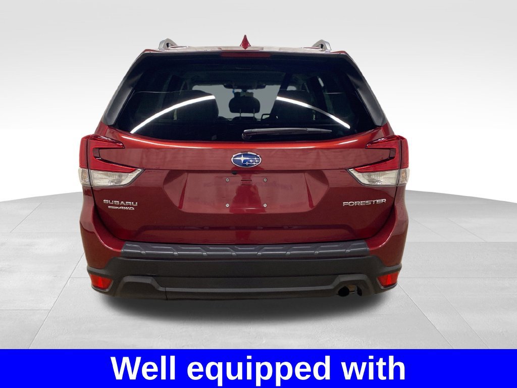 Certified 2022 Subaru Forester Premium AWD/4WD image 3