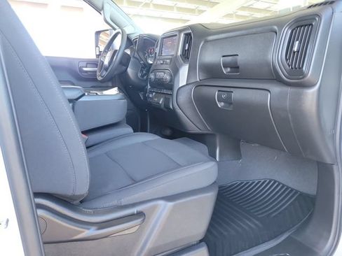 Certified 2025 Chevrolet Silverado 2500 Custom AWD/4WD image 20