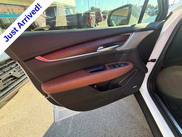 Used 2026 Cadillac XT5 Premium Luxury w/ LPO, Floor Liner Package FWD image 44