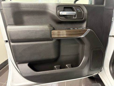 Used 2022 Chevrolet Silverado 2500 LT AWD/4WD image 25