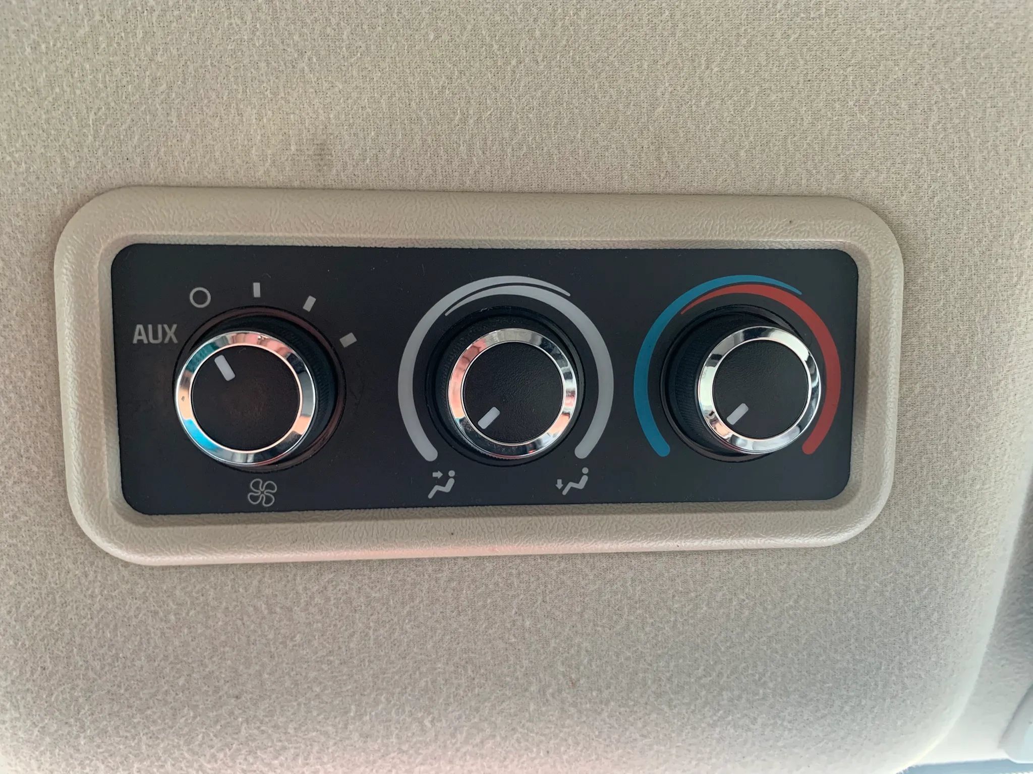 Used 2016 Chevrolet Express 2500 LS RWD image 20