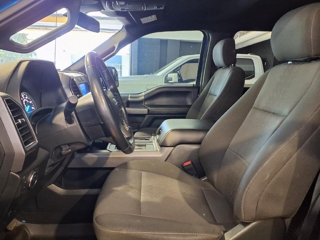 Used 2019 Ford F150 XLT w/ Equipment Group 302A Luxury AWD/4WD image 17