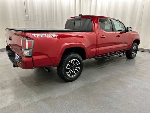 Used 2023 Toyota Tacoma TRD Sport AWD/4WD image 4