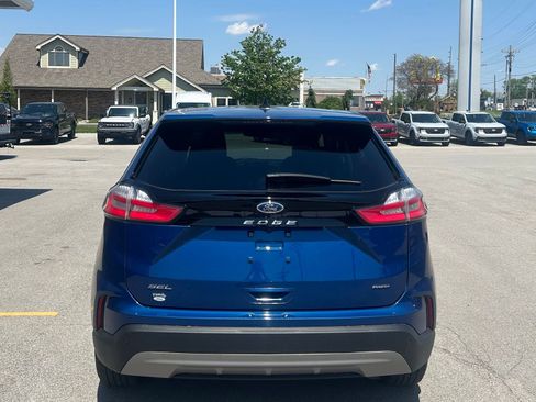 Used 2024 Ford Edge SEL w/ Convenience Package AWD/4WD image 6