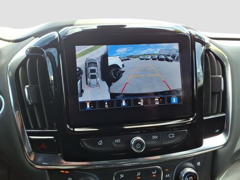 Used 2023 Chevrolet Traverse High Country w/ LPO, Floor Liner Package AWD/4WD image 24
