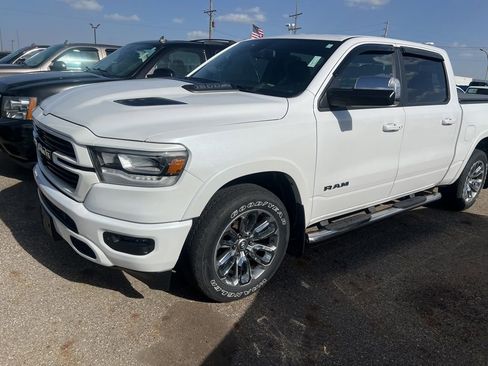 Used 2019 RAM 1500 Laramie AWD/4WD image 5