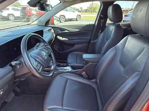 Used 2024 Buick Encore GX Sport Touring image 28
