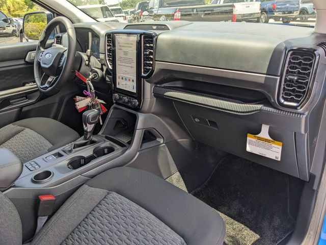 New 2026 Ford Ranger XLT w/ Black Appearance Package RWD image 13