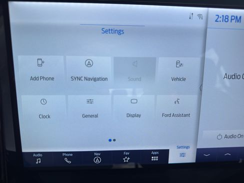 Used 2022 Ford F350 Lariat w/ Lariat Ultimate Package AWD/4WD image 28