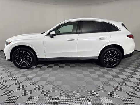 New 2026 Mercedes-Benz GLC 300 GLC 300 image 11