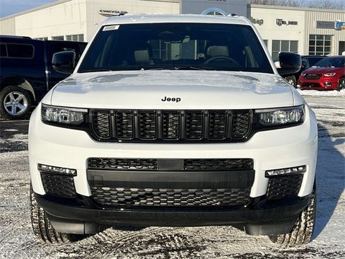 New 2025 Jeep Grand Cherokee L Limited image 44