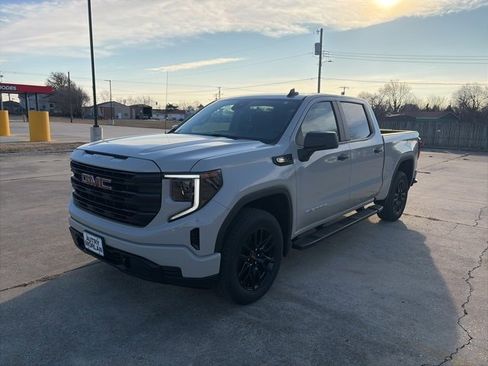 New 2026 GMC Sierra 1500 Pro w/ Graphite Edition image 2