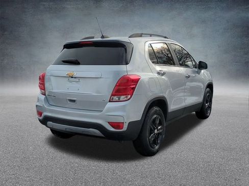 Certified 2019 Chevrolet Trax LT w/ LT Convenience Package image 9