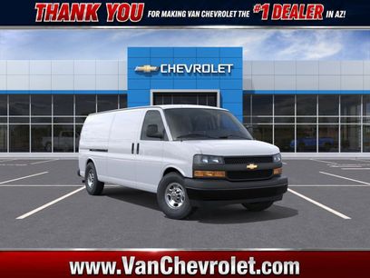 New 2026 Chevrolet Express 2500 Extended w/ Communications Package