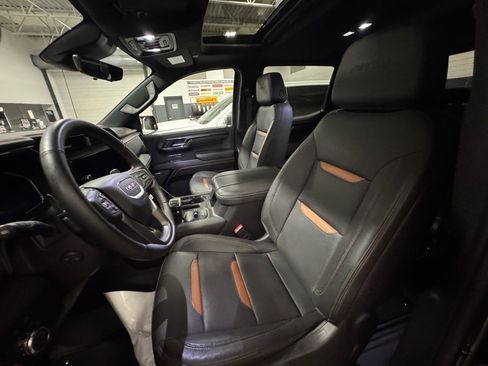 Used 2024 GMC Sierra 1500 AT4 w/ Technology Package image 22
