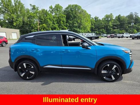 Used 2025 Nissan Kicks SR AWD/4WD image 10