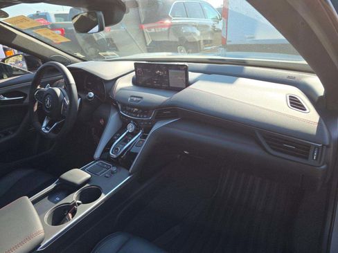 Used 2025 Acura TLX Type S AWD/4WD image 12